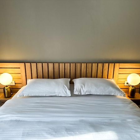 Grand Apartments Prishtina プリシュティナ エクステリア 写真