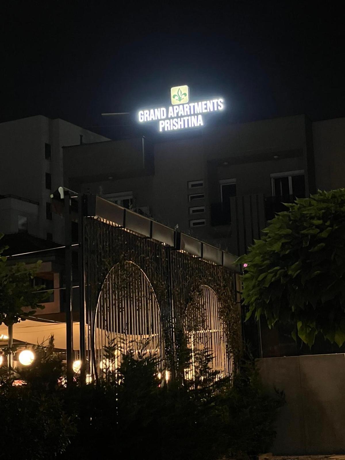 Grand Apartments Prishtina プリシュティナ エクステリア 写真