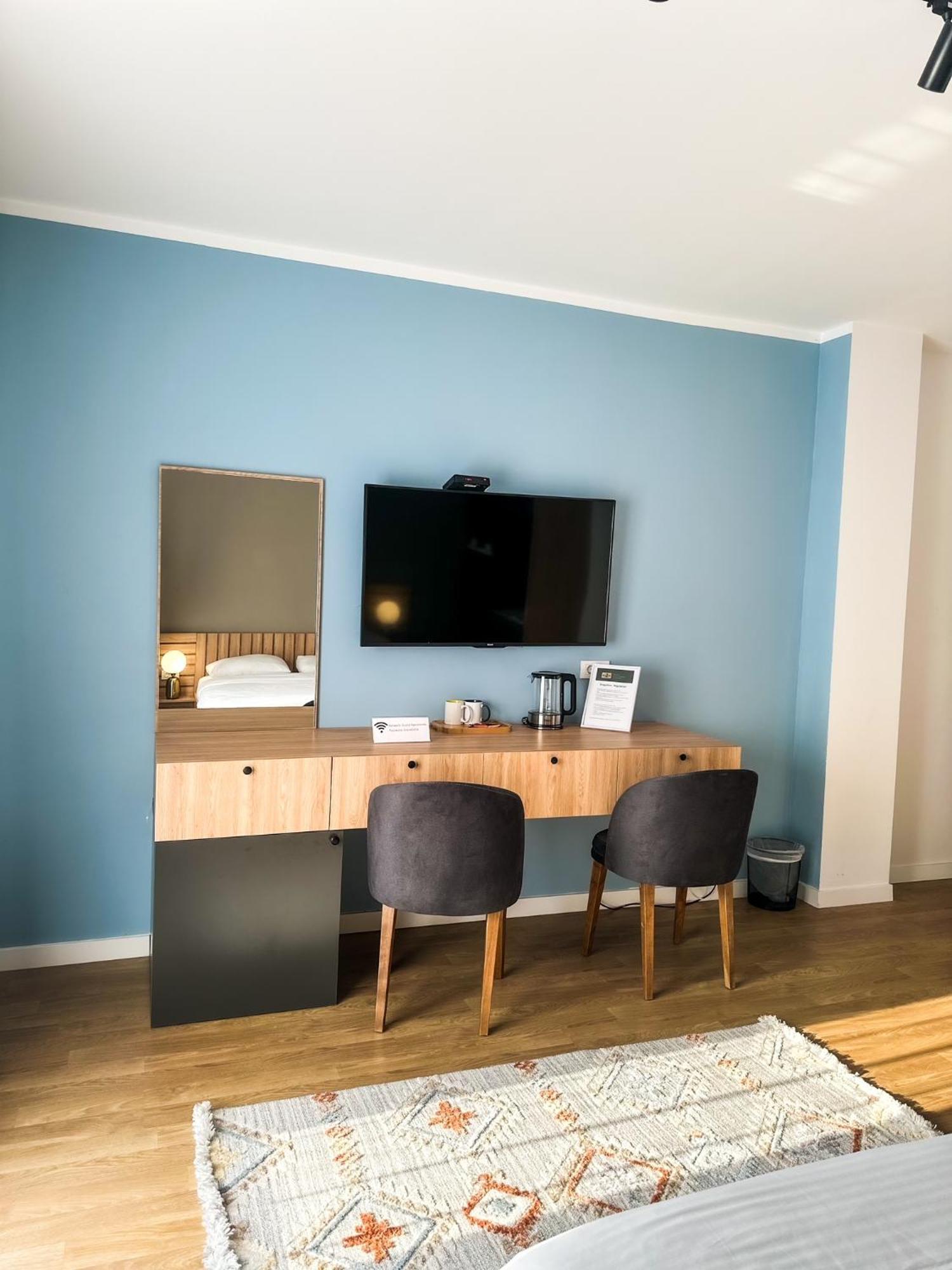 Grand Apartments Prishtina プリシュティナ エクステリア 写真