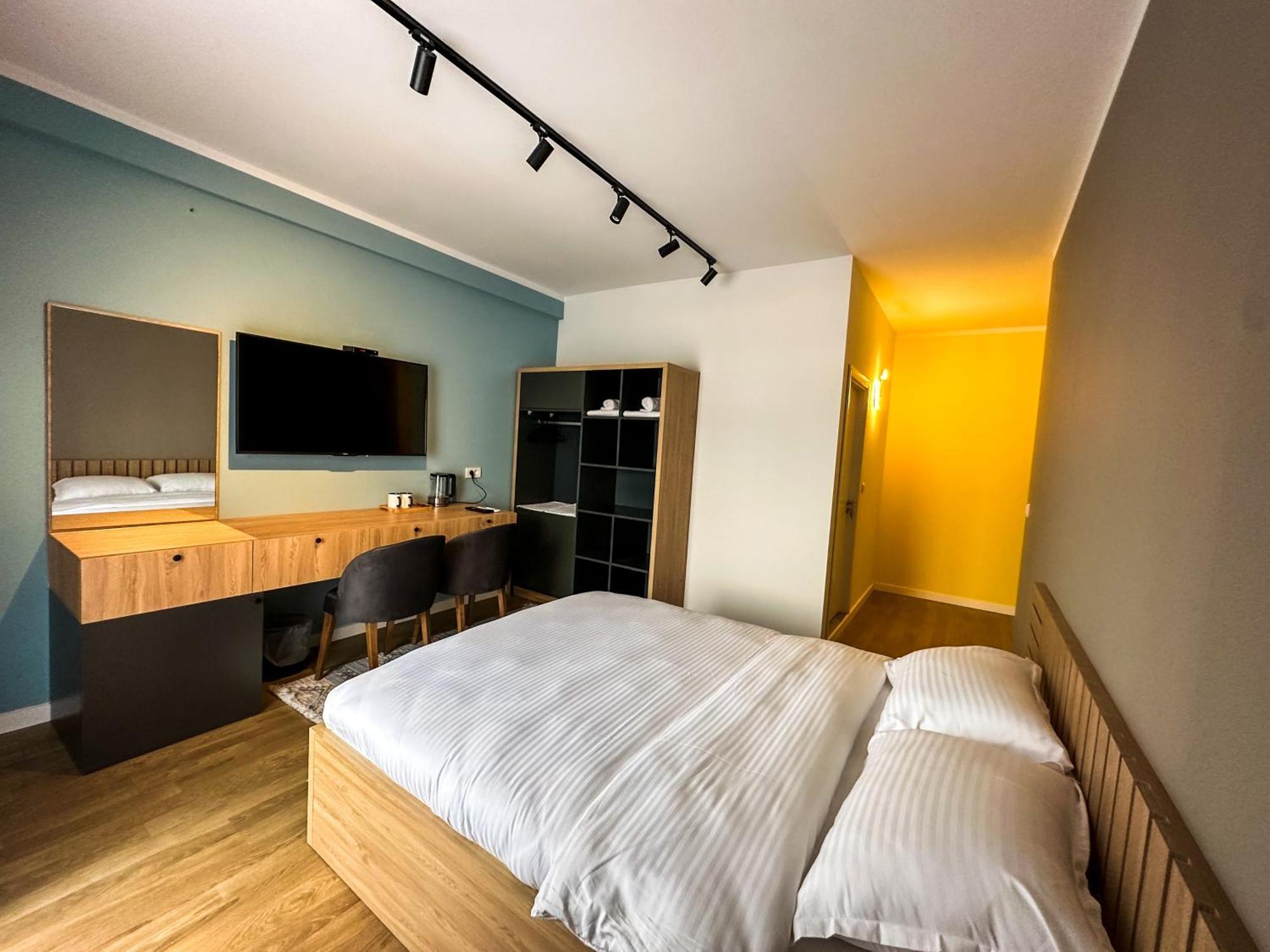 Grand Apartments Prishtina プリシュティナ エクステリア 写真