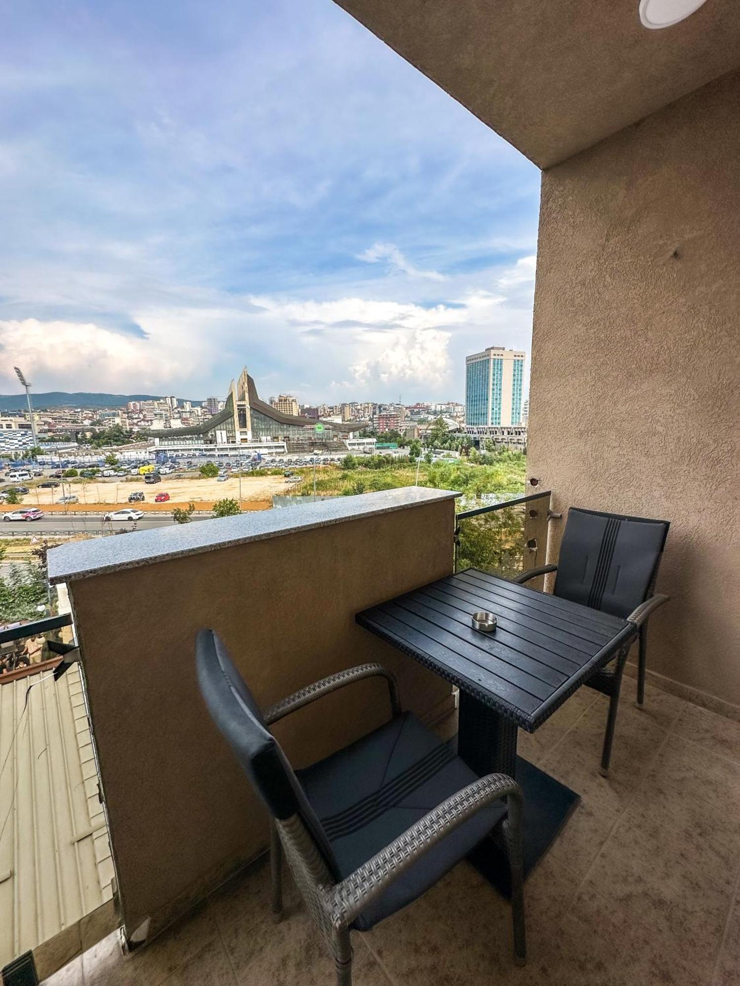 Grand Apartments Prishtina プリシュティナ エクステリア 写真